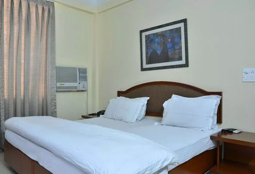 酒店 Tourist Deluxe