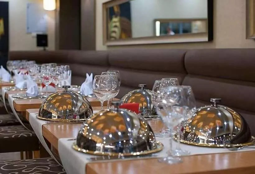 Volley Hotel İzmir