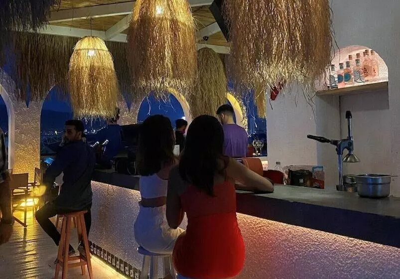 Volley Hotel İzmir