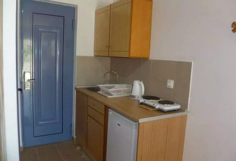 Paraschos Studios Kos