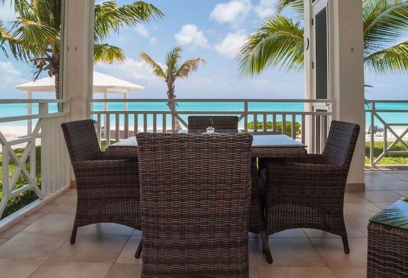 هتل Cape Santa Maria Beach Resort & Villas