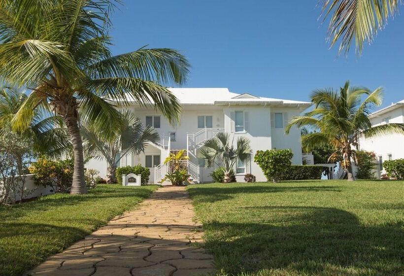 هتل Cape Santa Maria Beach Resort & Villas