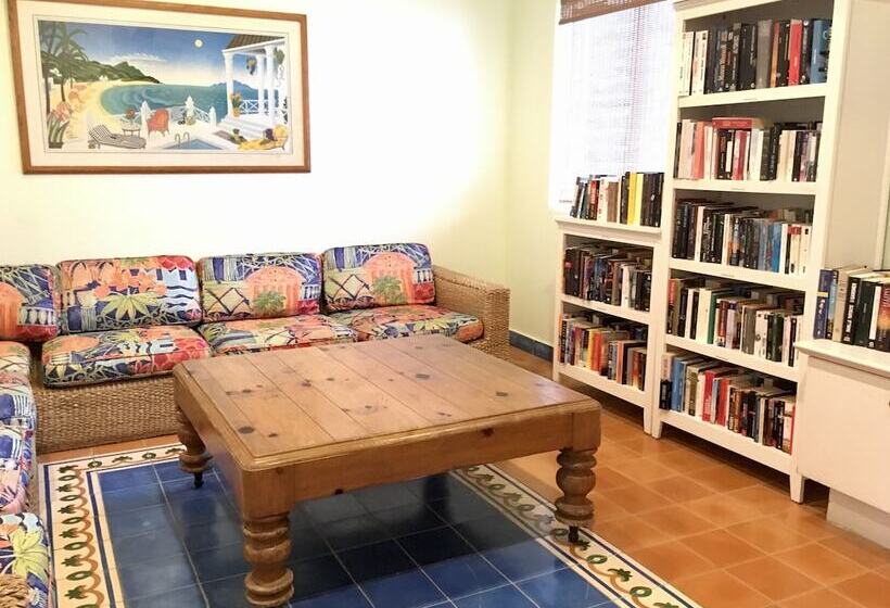 هتل Cape Santa Maria Beach Resort & Villas