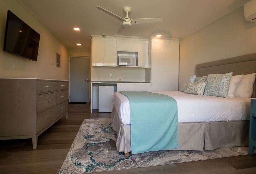 هتل Blue Haven Holiday Apartments