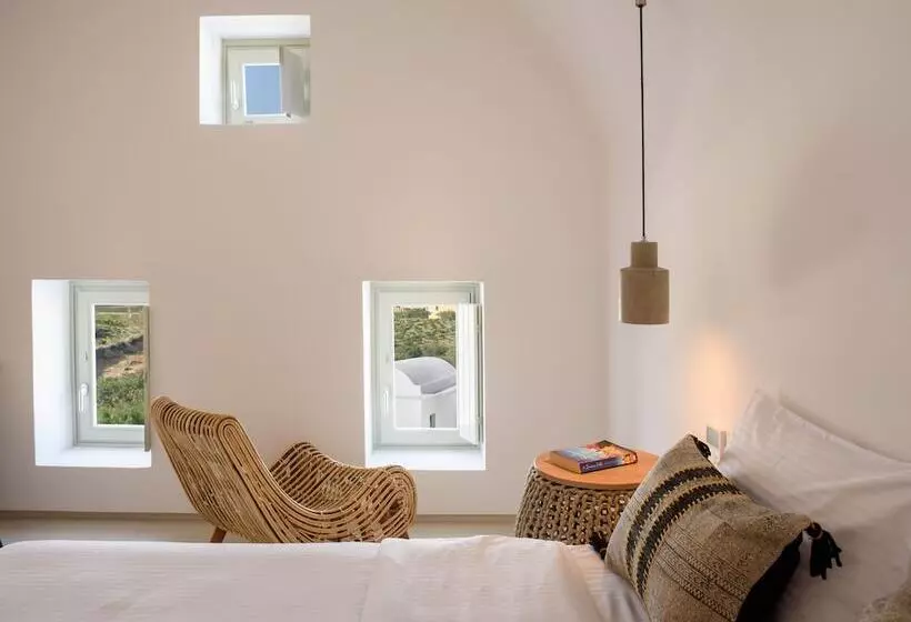 هتل Este Luxury Suites