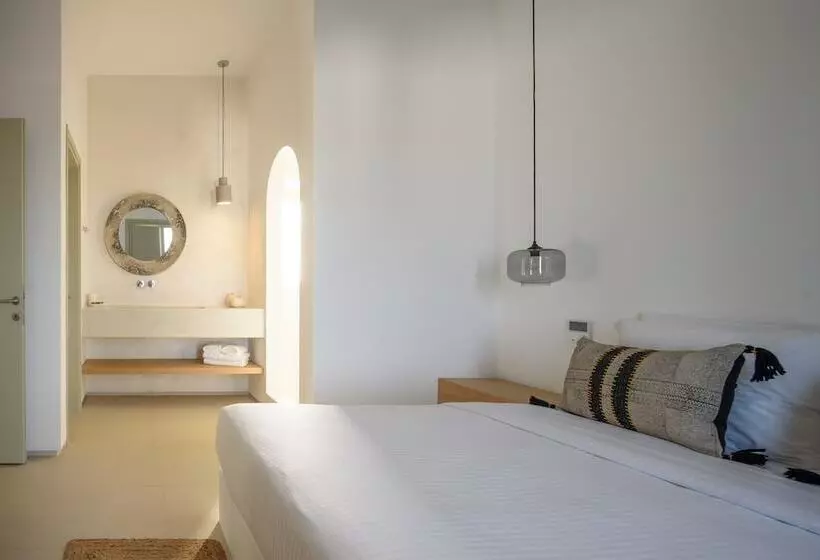 هتل Este Luxury Suites