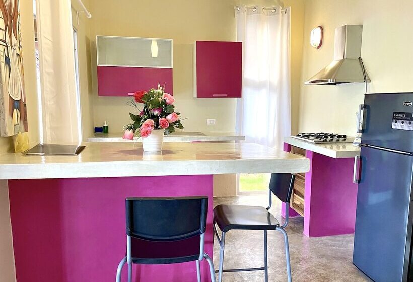 هتل Las Galeras Village