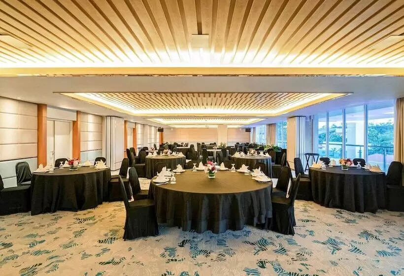 ホテル Mercure Langkawi Pantai Cenang