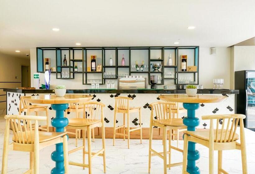 호텔 Mercure Langkawi Pantai Cenang