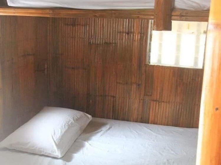 호텔 Surf Theori Resort