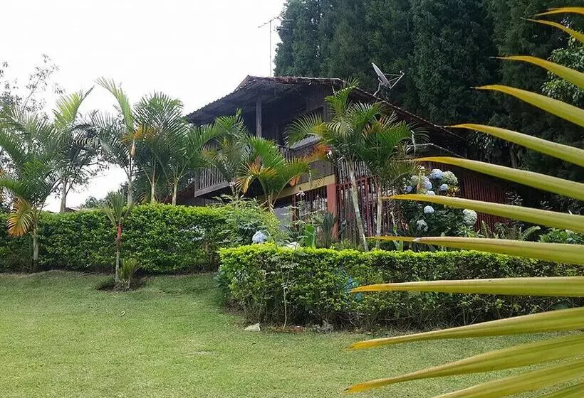 Hotelli Villas Cipreses   Hostel