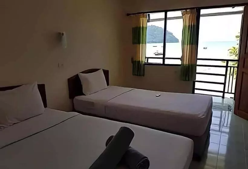 Pensió Dalum Beachhouse