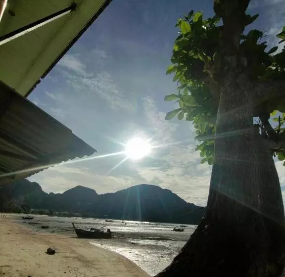 Pensió Dalum Beachhouse