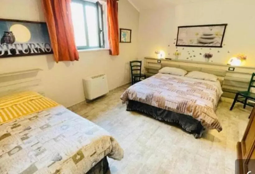 Aamiaismajoitus (B&B) Costa Del Gallo