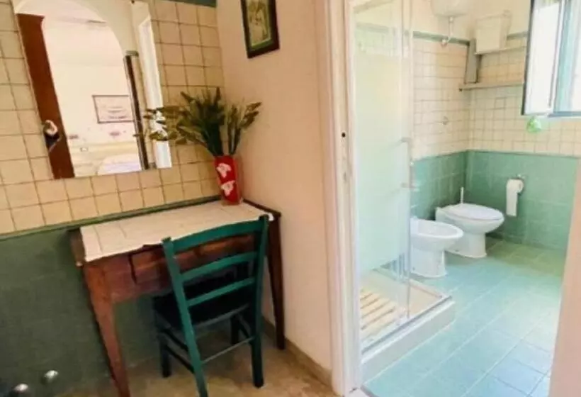 Aamiaismajoitus (B&B) Costa Del Gallo