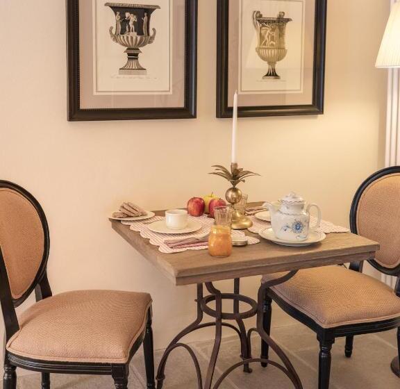 تختخواب و صبحانه Rivo Della Corte