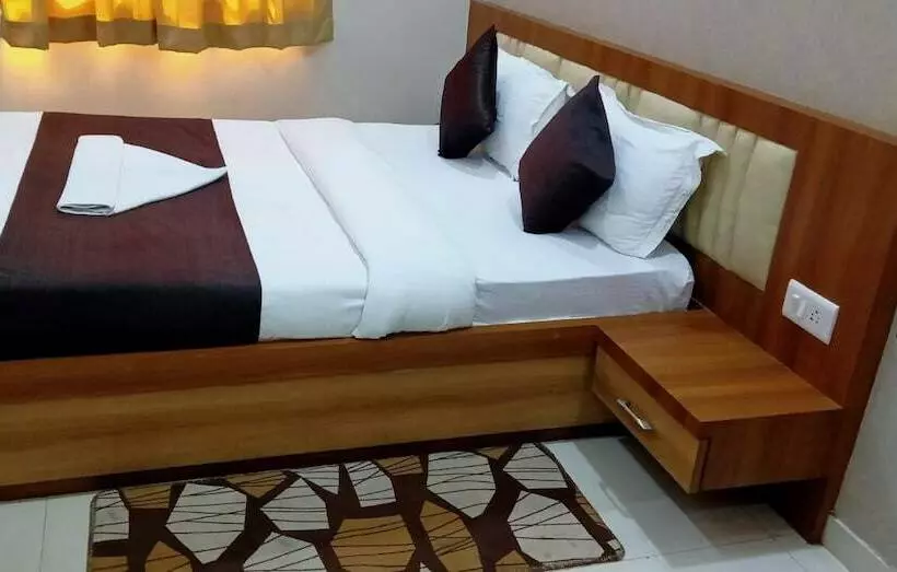 هتل Grand Royal
