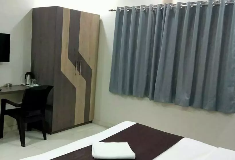 هتل Grand Royal