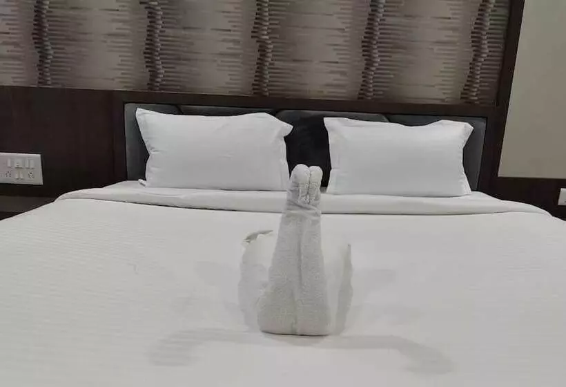 هتل Grand Royal