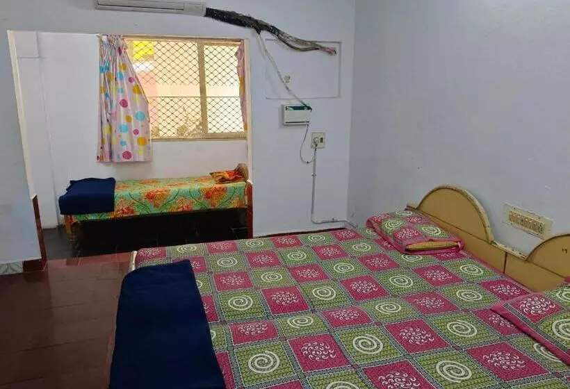 ホテル Lakshmi Cottage