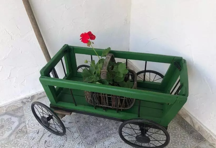 Majatalo Ladislaus Schnaps Haus Falusi Vendégház