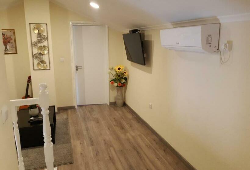 펜션 Quinta Da àgua