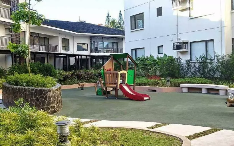 Muni Serin East Tagaytay