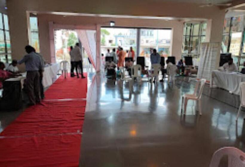 Общежитие Hariram Tower,wardha