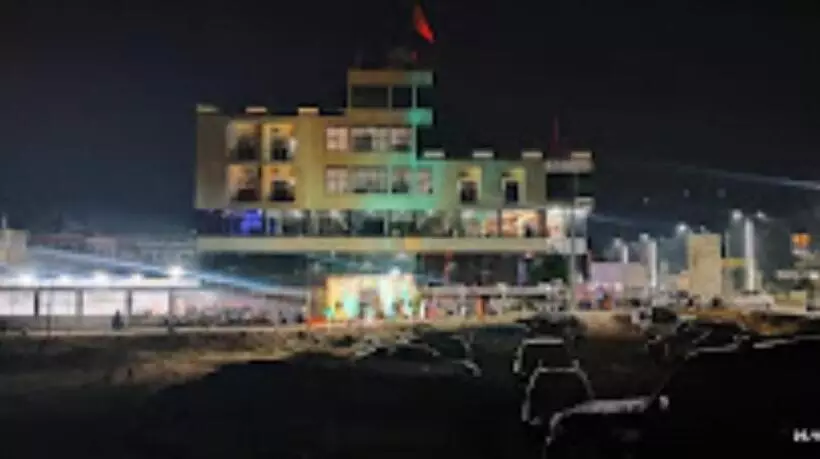 Retkeilymaja Hariram Tower,wardha