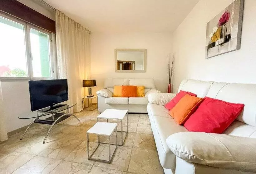 Apartamentos O Grove 3000