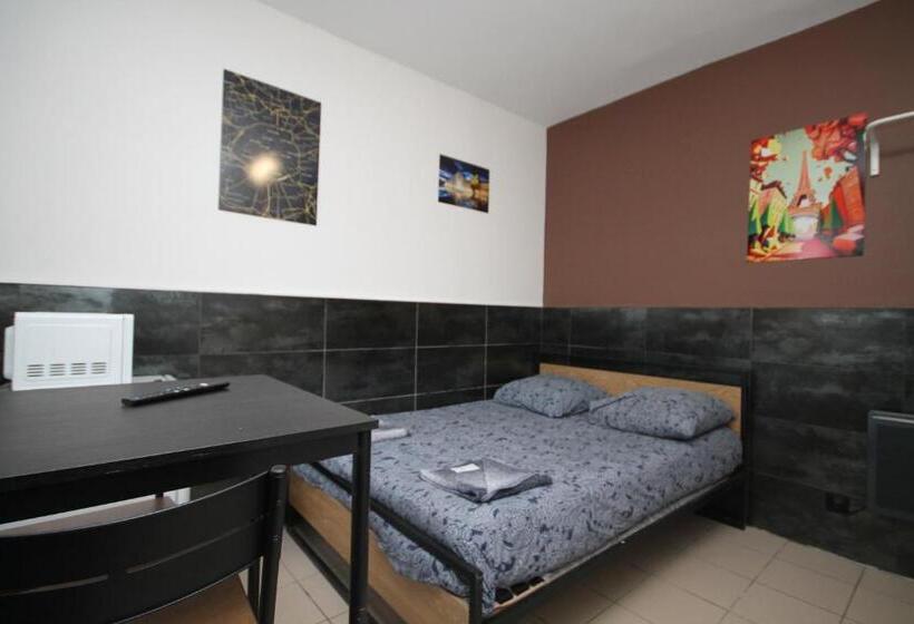 تختخواب و صبحانه 07   Chambre Proche Paris Et Transports Avec Tv Wifi