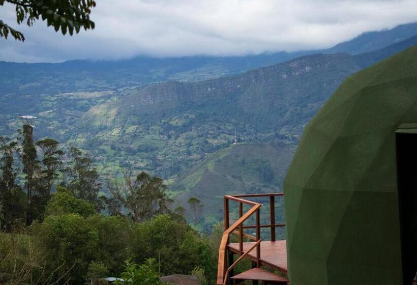 مبيت وإفطار Cúspide