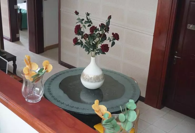 تختخواب و صبحانه Happy Ours Guest House