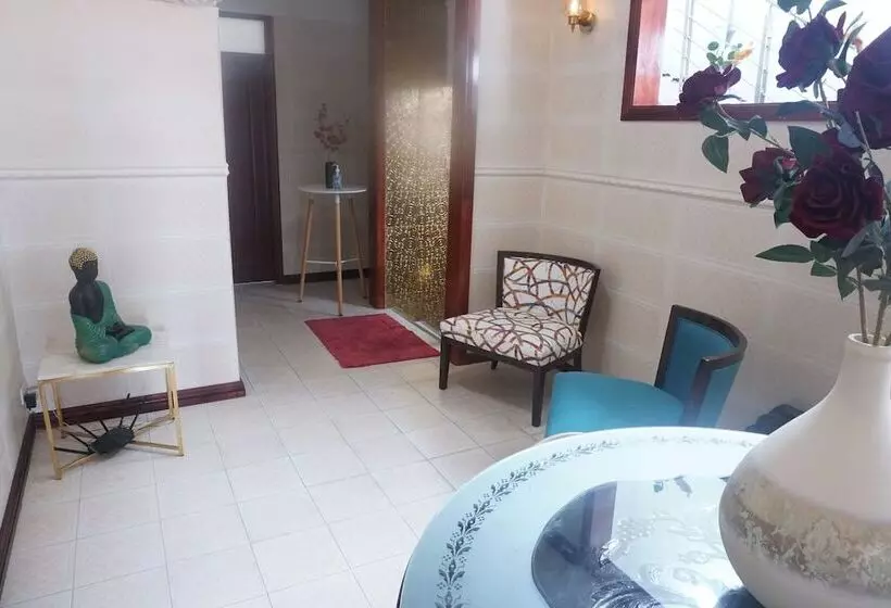 تختخواب و صبحانه Happy Ours Guest House