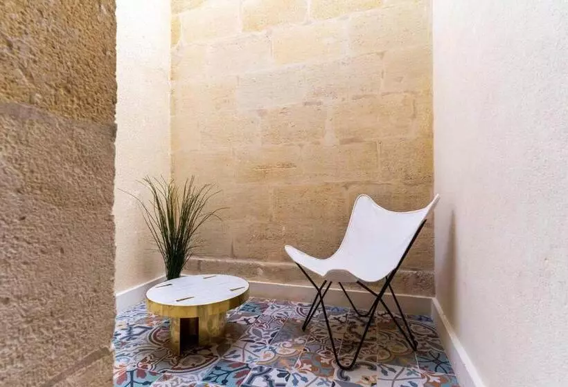 تختخواب و صبحانه Volubilis Luxury Guest House