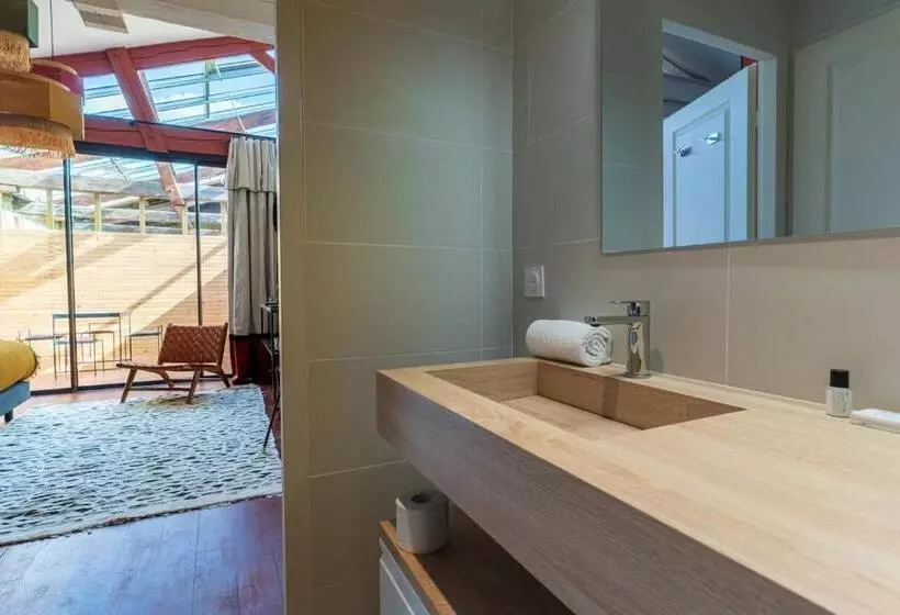 تختخواب و صبحانه Volubilis Luxury Guest House