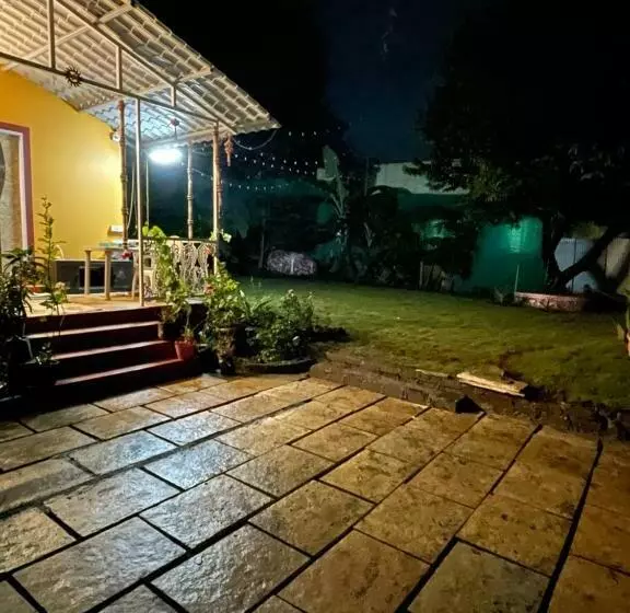 ホテル Bougain Villa  Sinhgad Fort  Bedroom  Garden  Kitchen  Ac  Wi Fi Parking Khadakwasala Pune