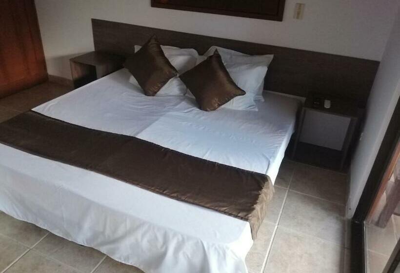 Hotel Cabañas De Rozo