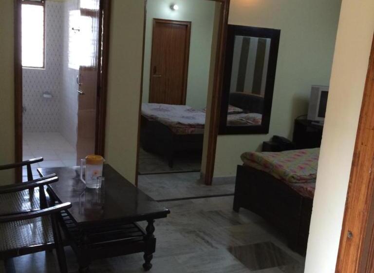 هتل Goroomgo Shah Guest House Nainital Excellent Customer Service