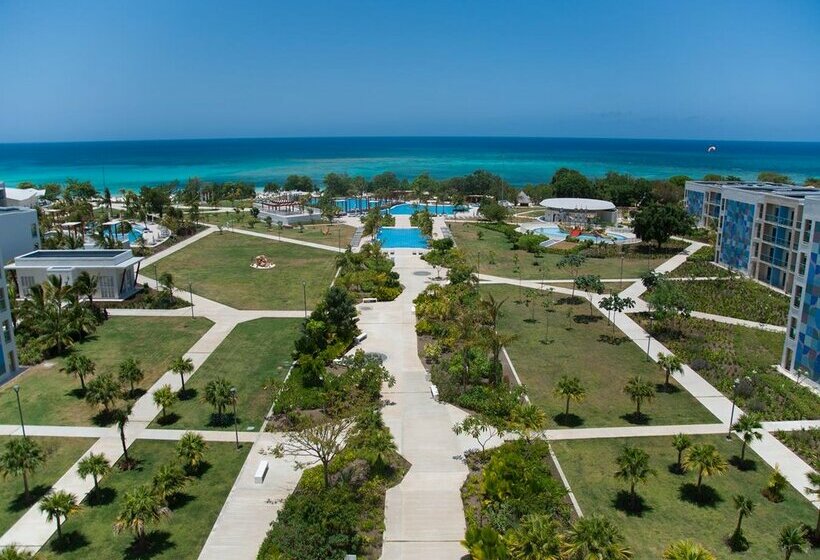 호텔 Gran Muthu Almirante Beach