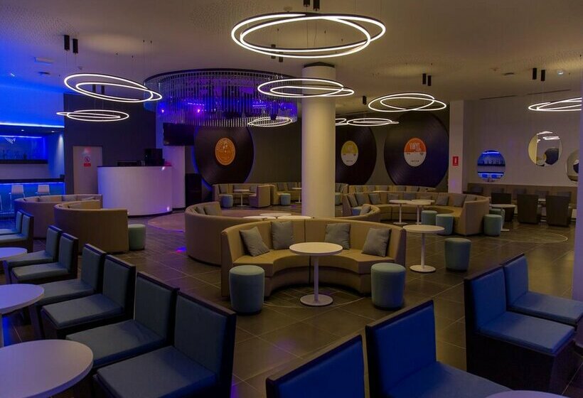 호텔 Gran Muthu Almirante Beach