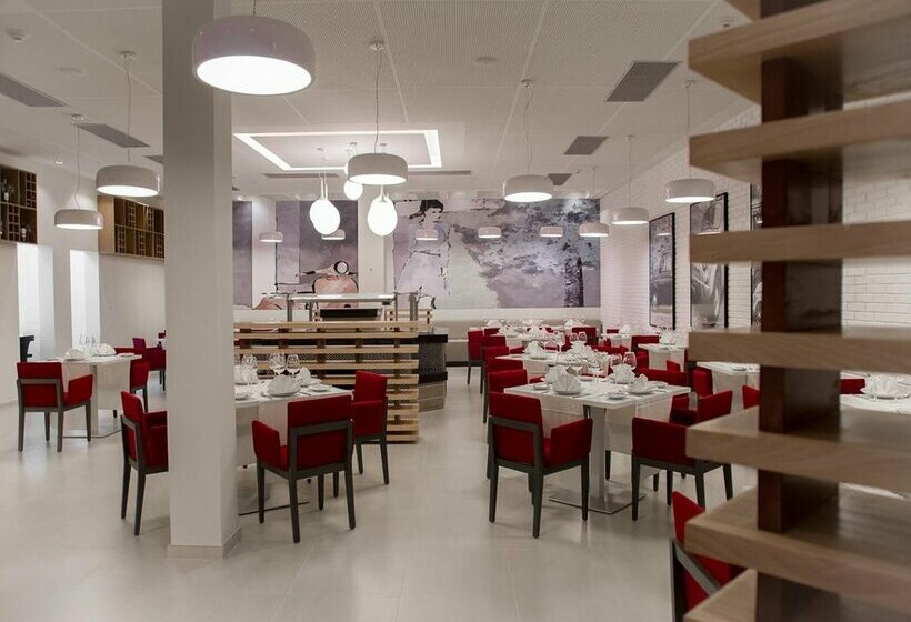 호텔 Gran Muthu Almirante Beach