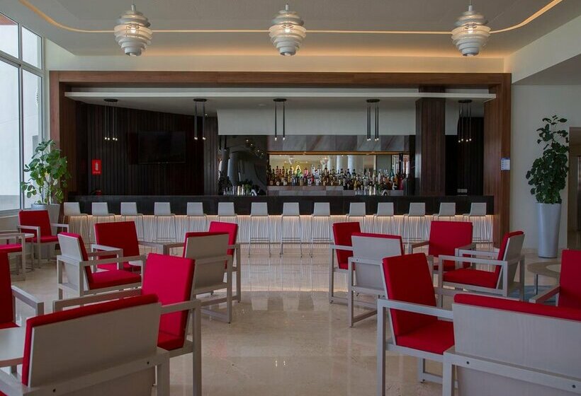 호텔 Gran Muthu Almirante Beach