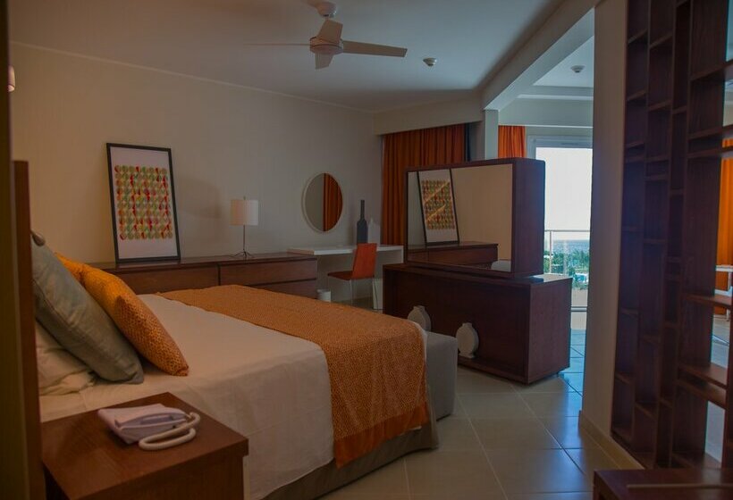 호텔 Gran Muthu Almirante Beach