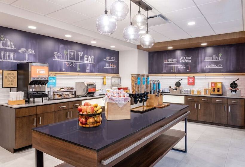 בית מלון כפרי Hampton Inn Monticello