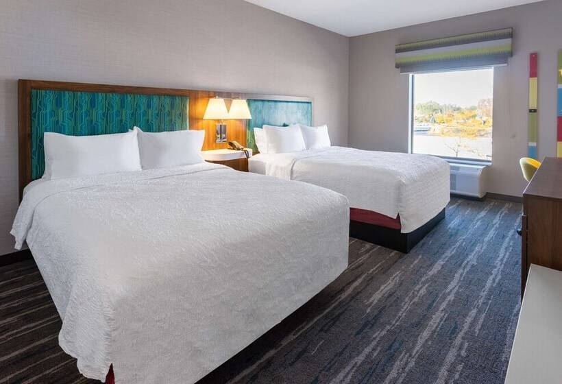 בית מלון כפרי Hampton Inn Monticello