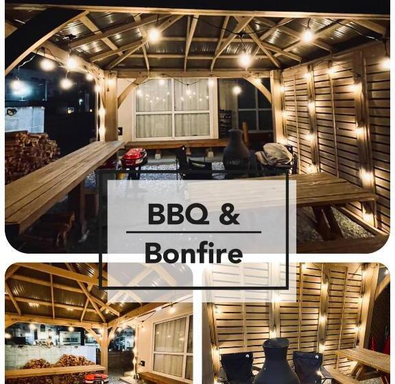 בית מלון כפרי Moon River Court Vacation Stay 19871v