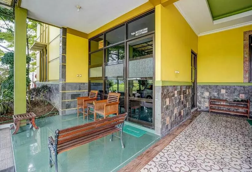 هتل Oyo 90951 Anugerah Syariah Homestay