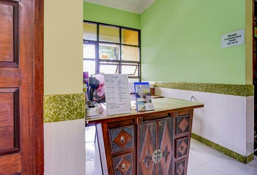 酒店 Oyo 90951 Anugerah Syariah Homestay