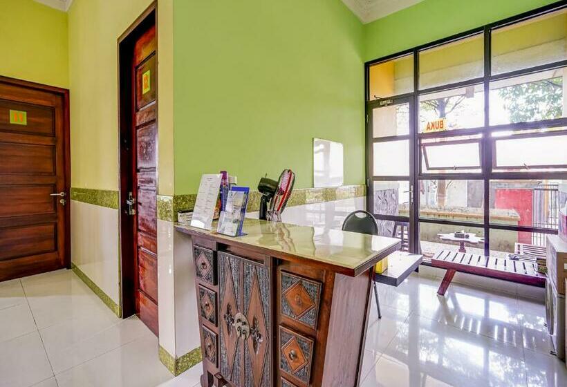 酒店 Oyo 90951 Anugerah Syariah Homestay